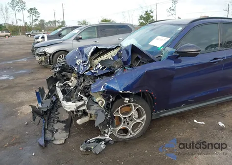 2021 Alfa Romeo Stelvio Rwd from USA, damaged, VIN ZASPAJAN6M7D13599